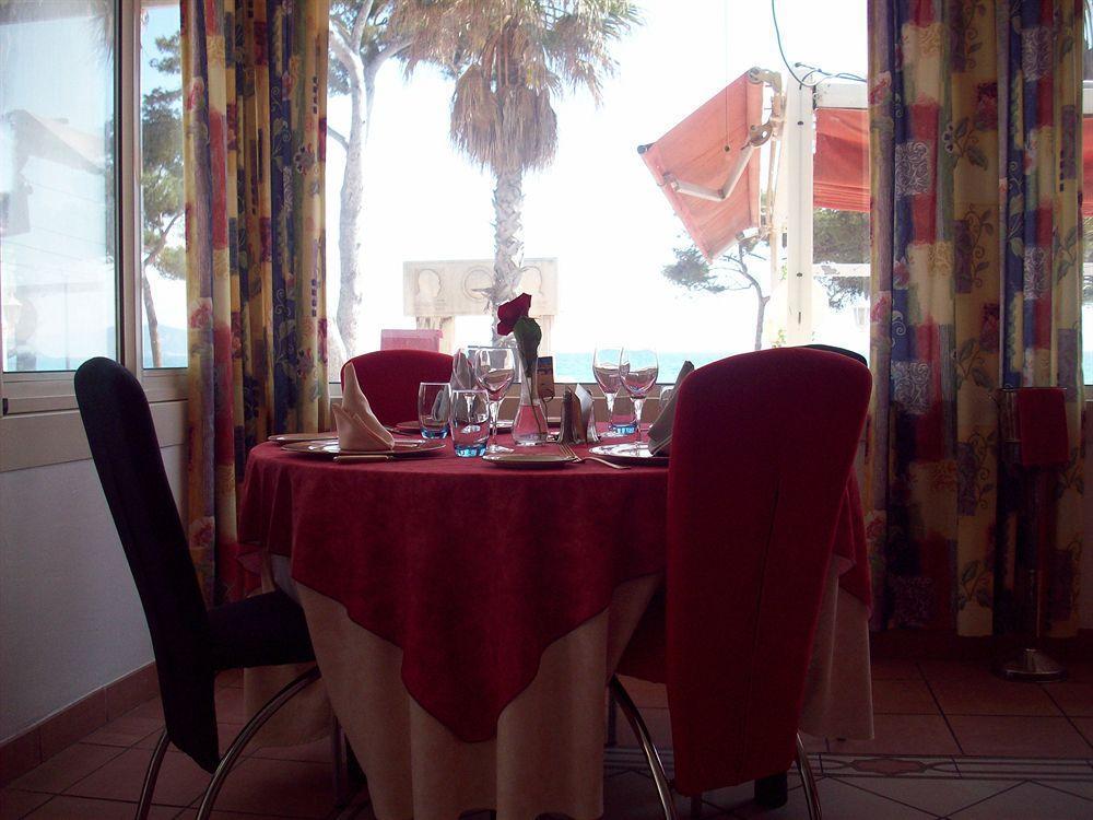 Hotel Restaurant Miramar L'Orchidee Ла-Сьйота Екстер'єр фото